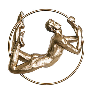 Escultura Acrobata Na Argola Dourada 20cm