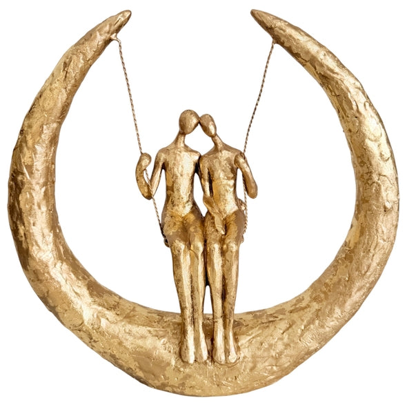 Escultura Casal No Balanco Dourado 32cm