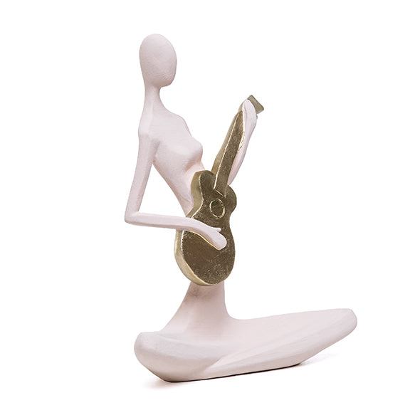 Escultura Figura Tocando Violao Creme 20cm