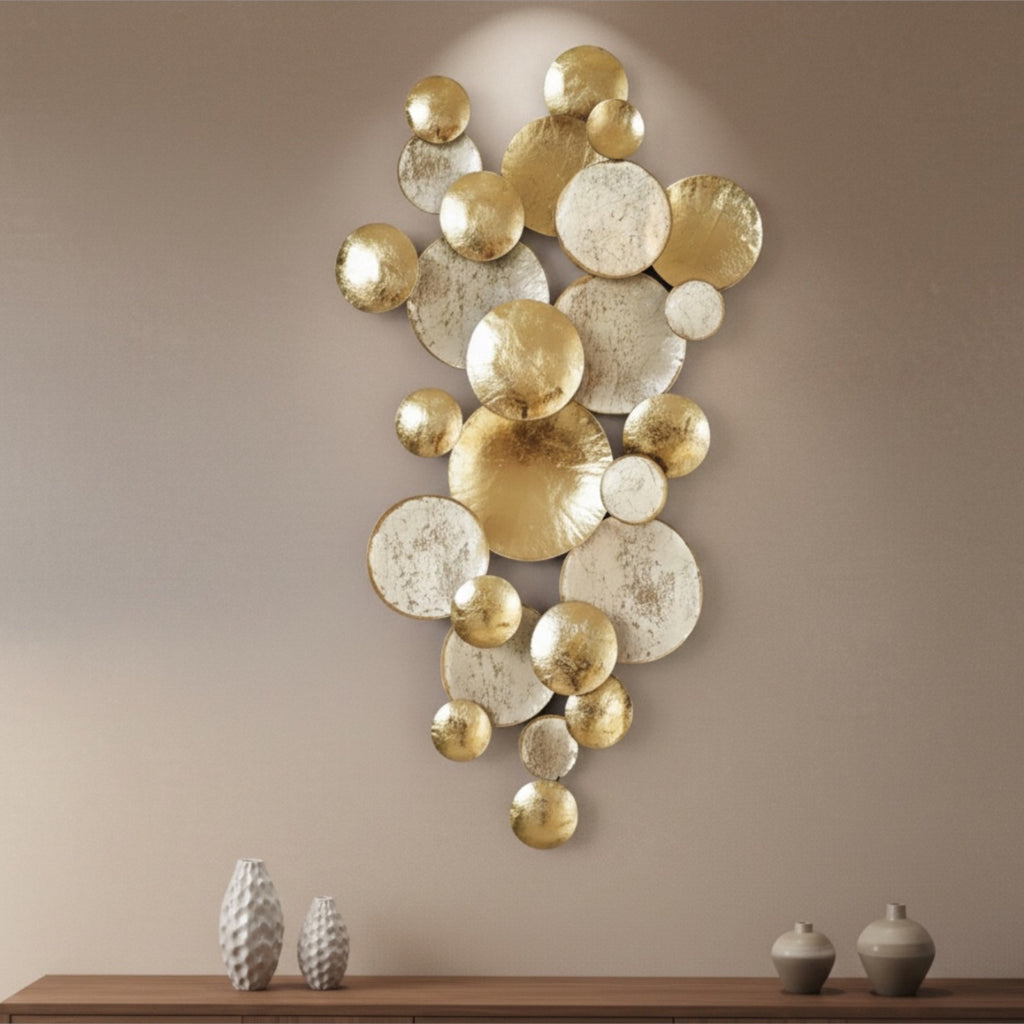 Escultura de Parede Circulos Brancos/dourados 50x6x90cm