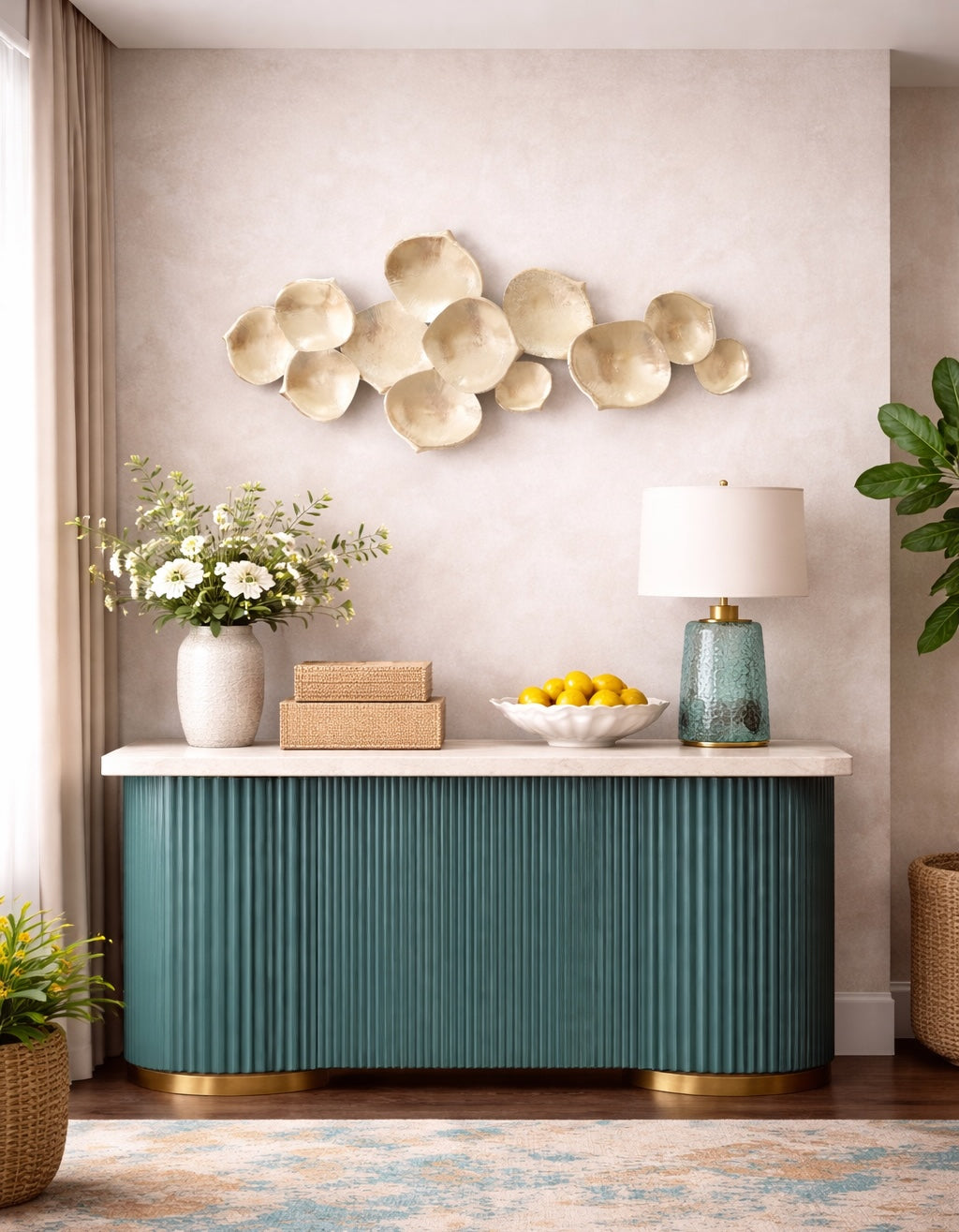 Escultura de Parede Petalas Douradas 110x6x50cm