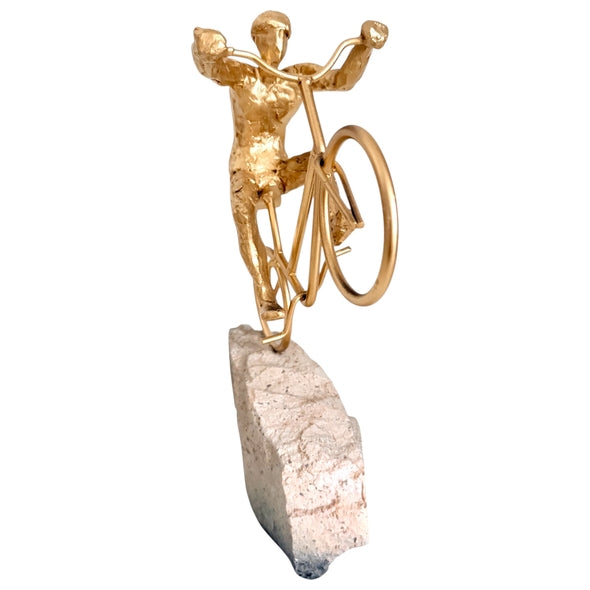 Escultura Ciclista Dourado Na Pedra 23x33cm