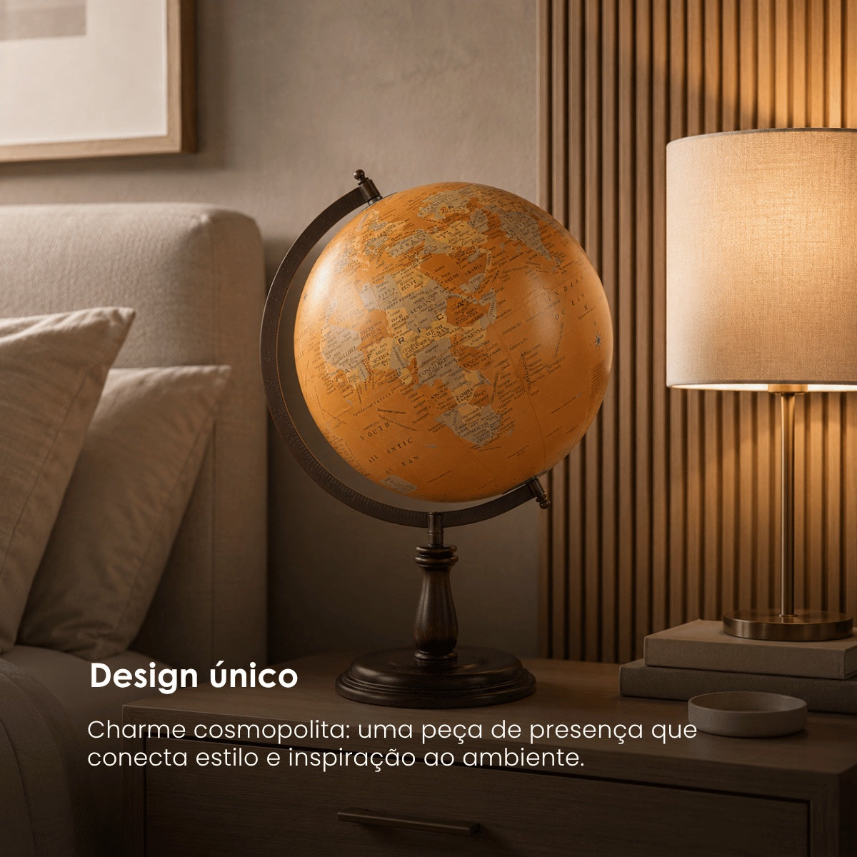 Globo Amarelo C/ Suporte Em Madeira 52cm