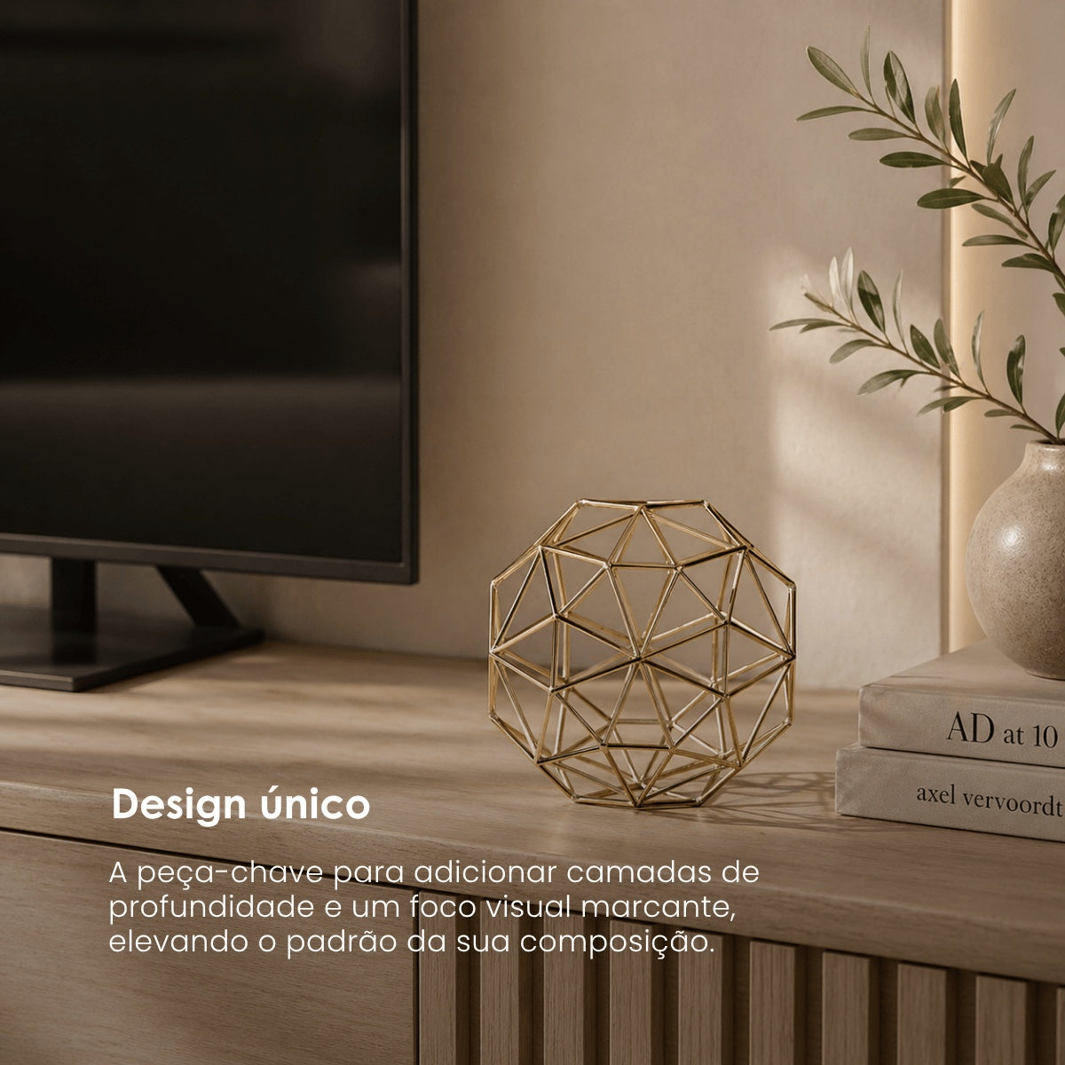 Escultura Geom Aramada Dourada 15cm