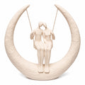 Escultura Casal No Balanco Creme 32cm