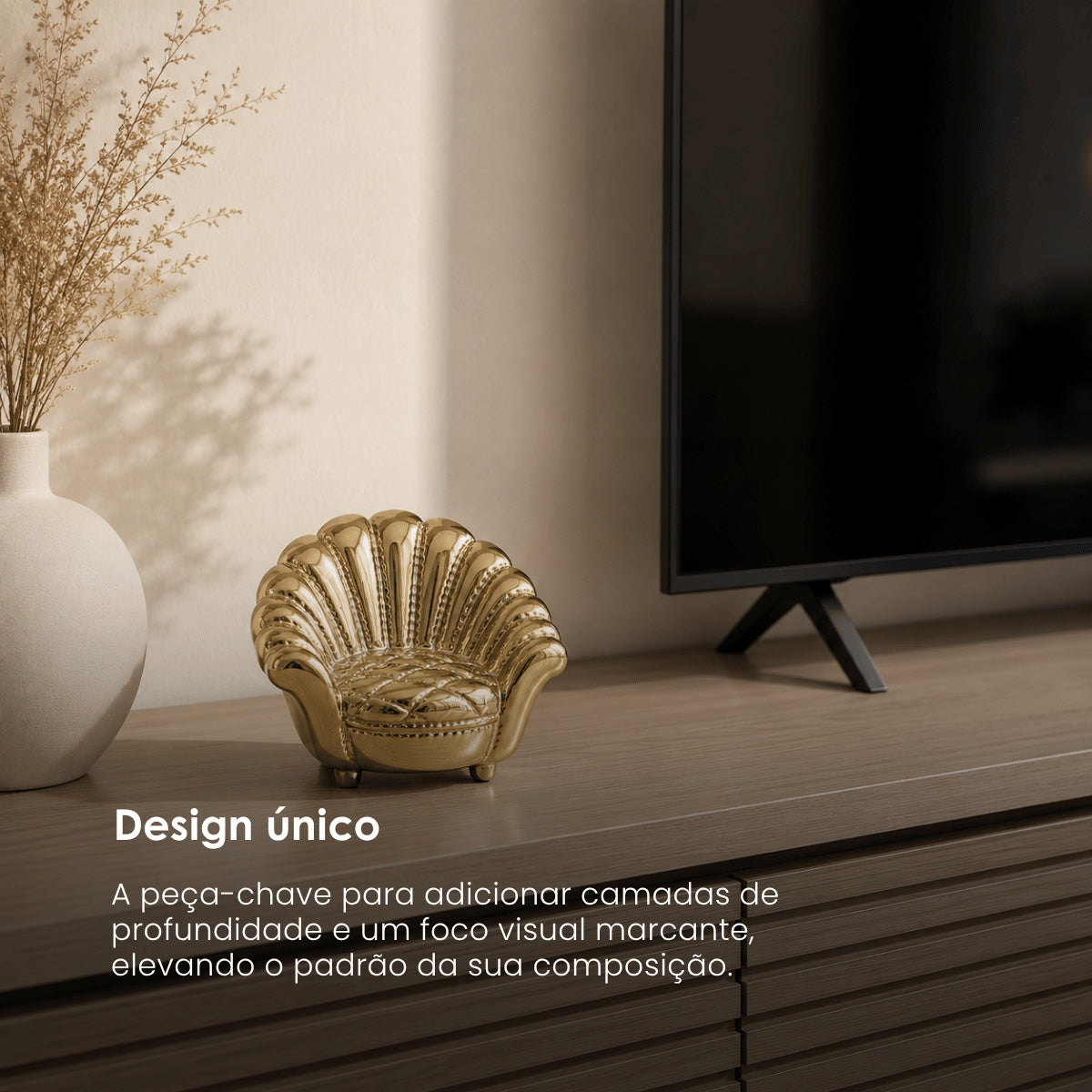 Escultura Mini Poltrona Pétala Dourado 13cm
