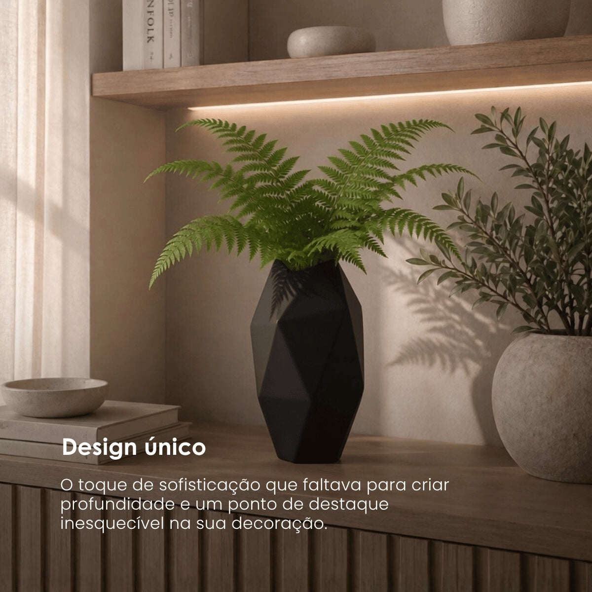 Vaso Facet Preto 20cm