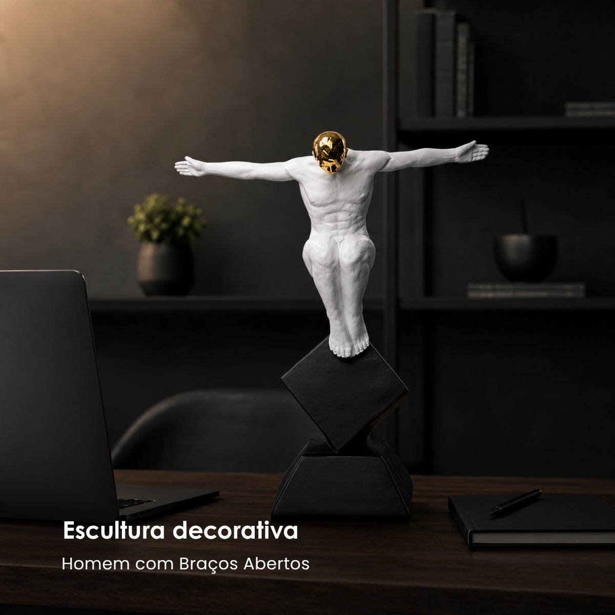 Escultura Homem C/ Braços Abertos 28cm