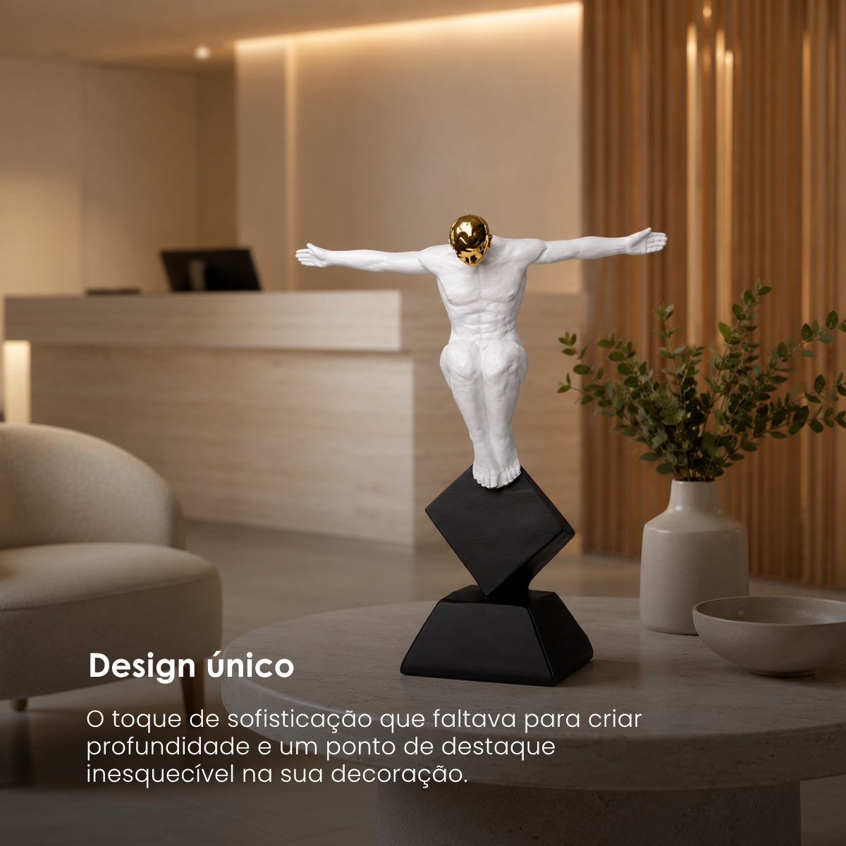 Escultura Homem C/ Braços Abertos 28cm