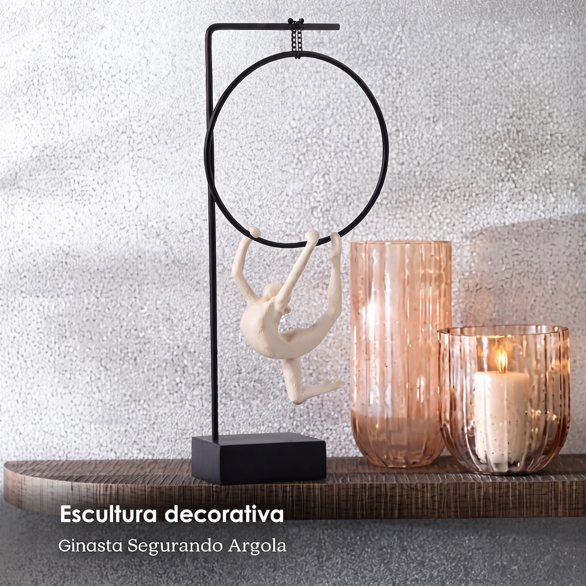 Escultura Ginasta Segurando Argola 48cm